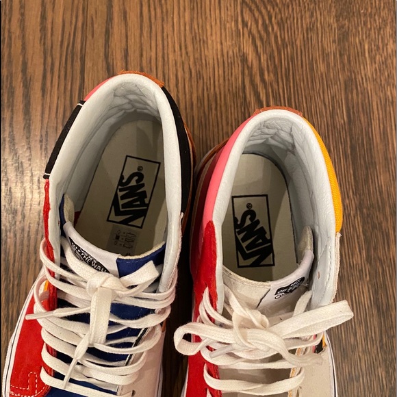 BRAND NEW VANS - Picture 7 of 8